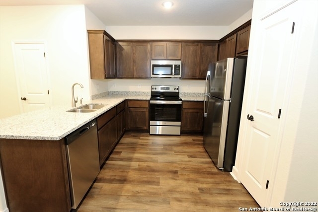 10310 Lynwood Village - Photo 2