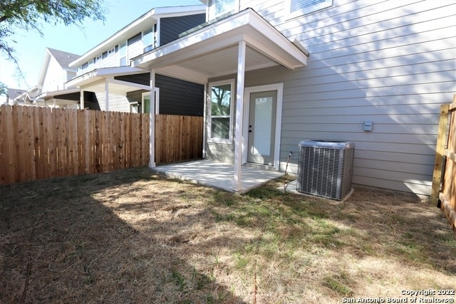 10310 Lynwood Village - Photo 15