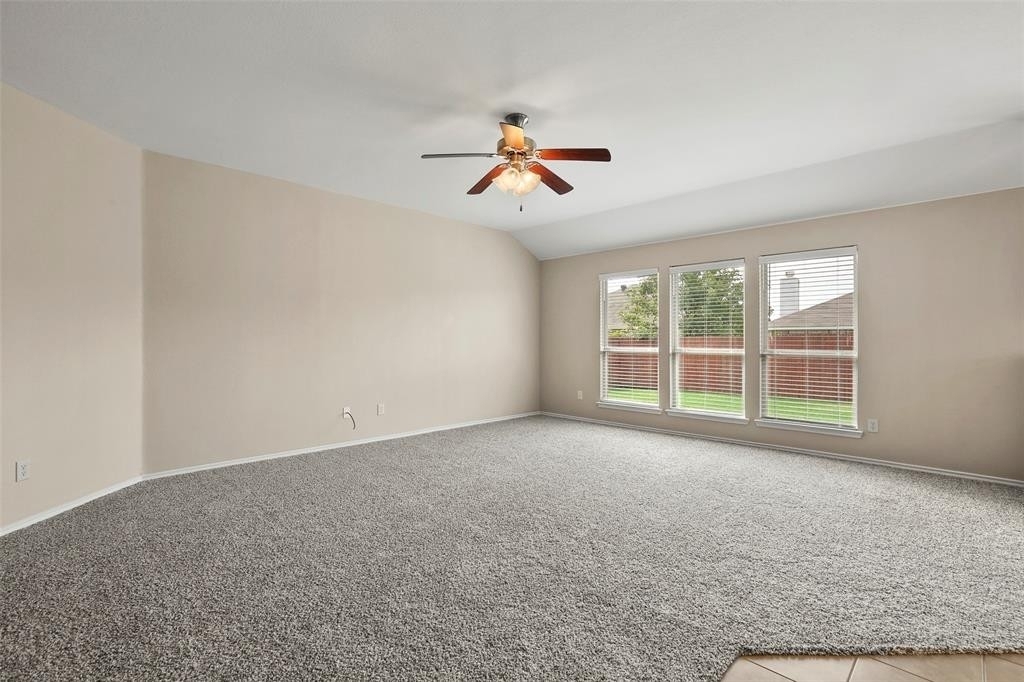 1703 Twin Hills Way - Photo 5