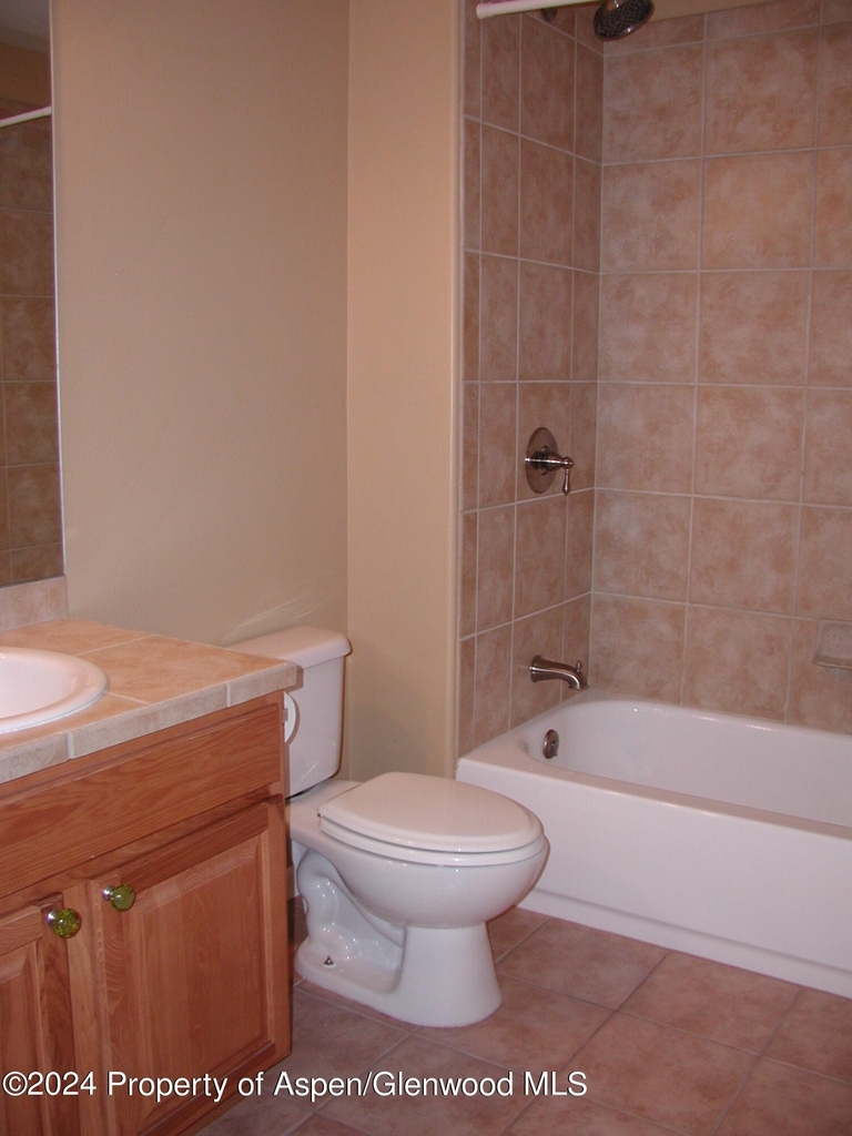 668 Alder Ridge Lane - Photo 7