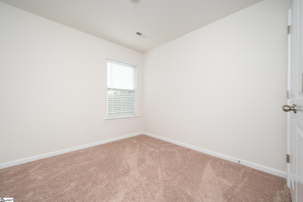 1560 Katherine Court - Photo 29