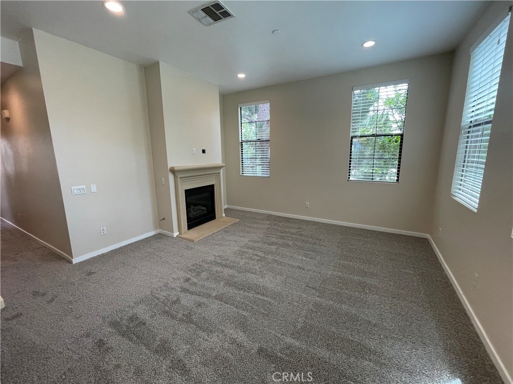 501 W Maple Avenue - Photo 23