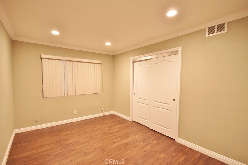 1005 S Olive Avenue - Photo 12