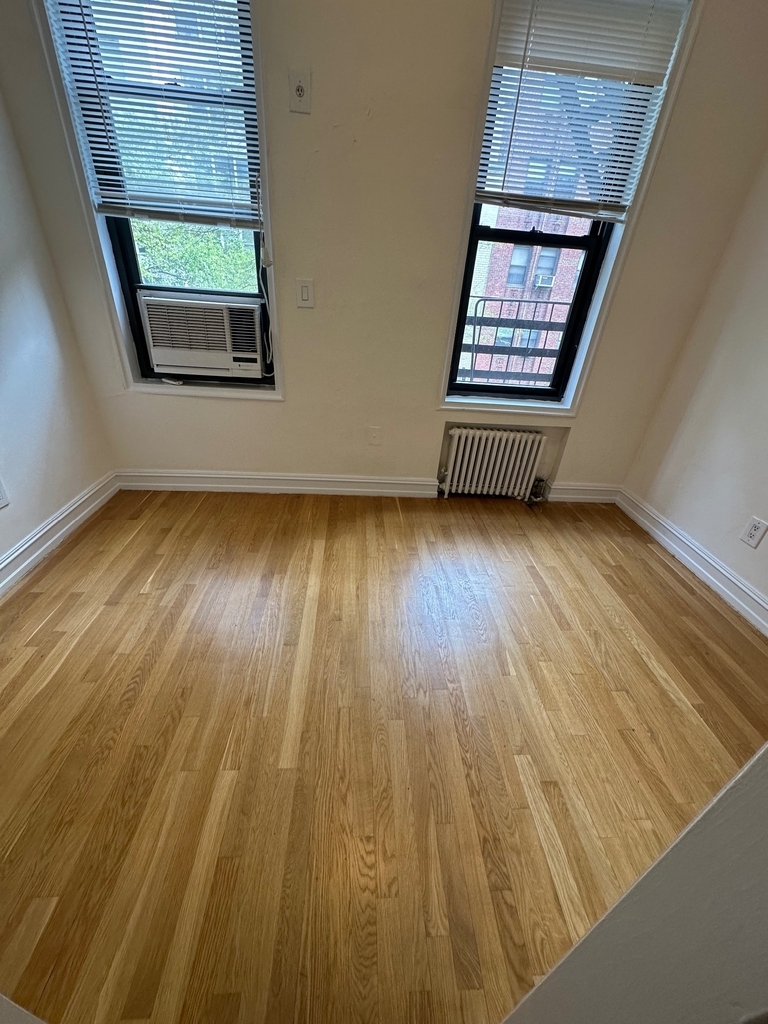 226 East 74th Street - Photo 10