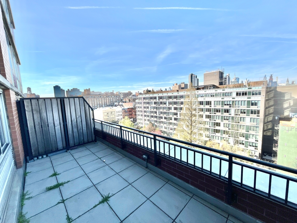 229 Chrystie Street - Photo 3