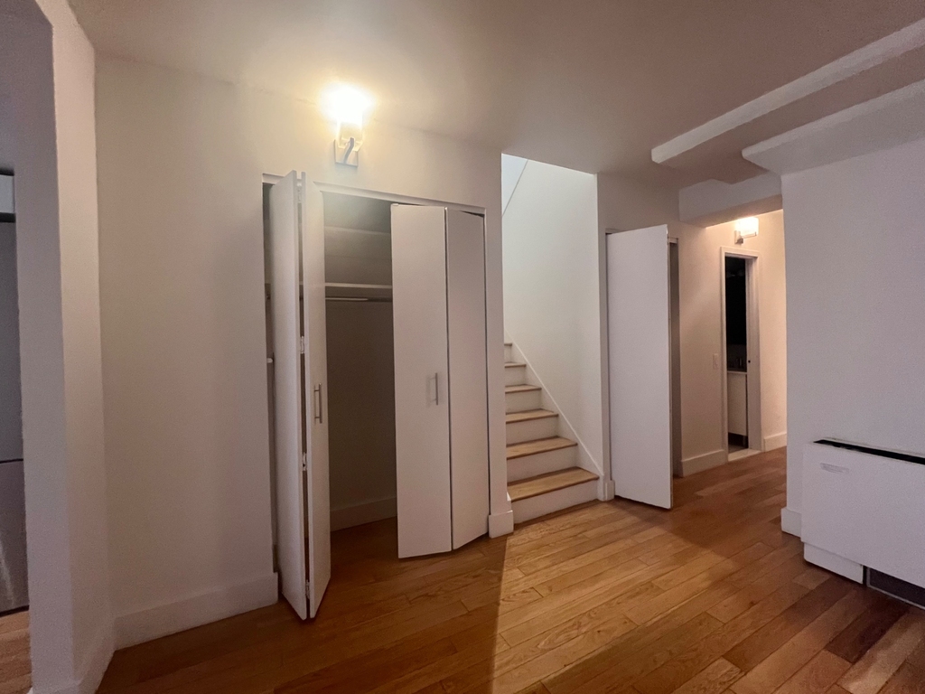 203 East 69th Street - Photo 7