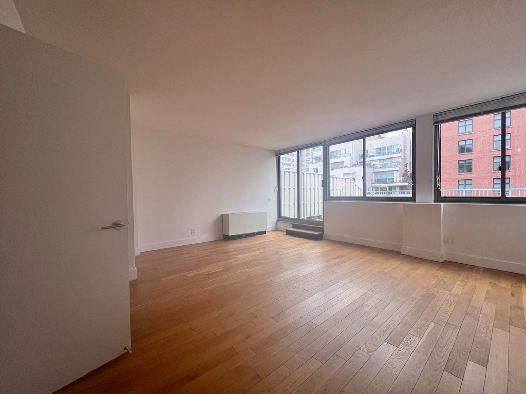 203 East 69th Street - Photo 11