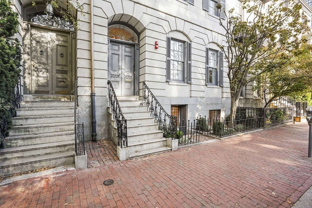 72 Beacon Street - Photo 16