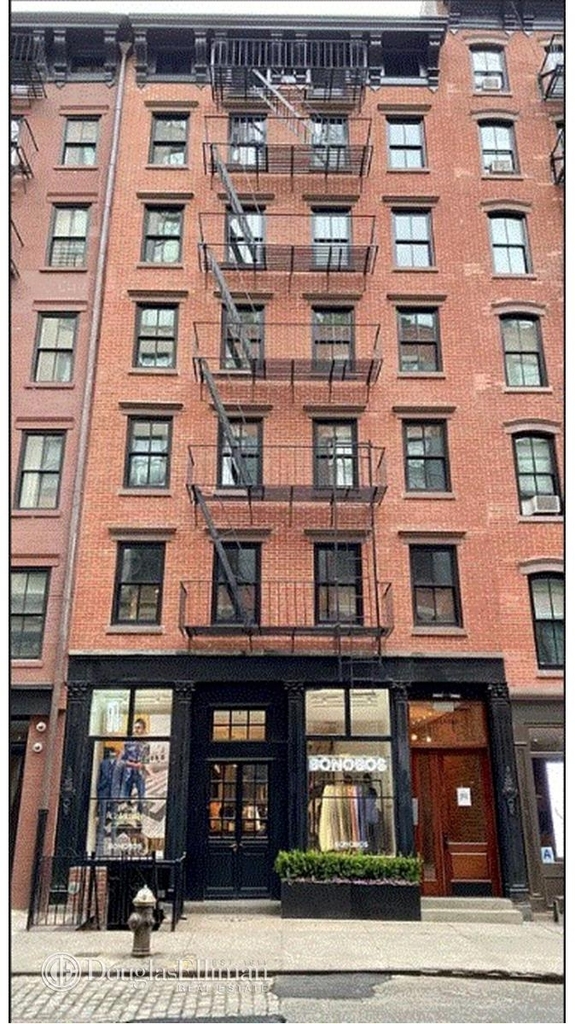 35 Crosby St - Photo 8