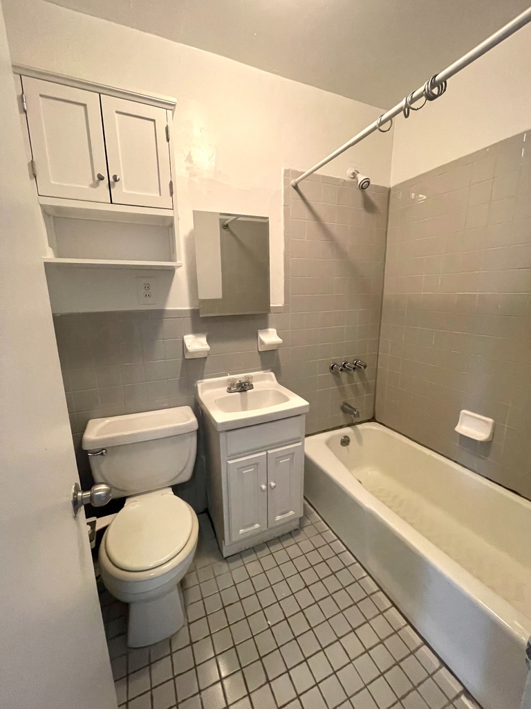 156 East 85th Street - Photo 5