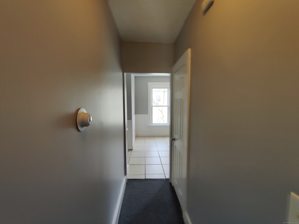 520 Winthrop Avenue - Photo 12