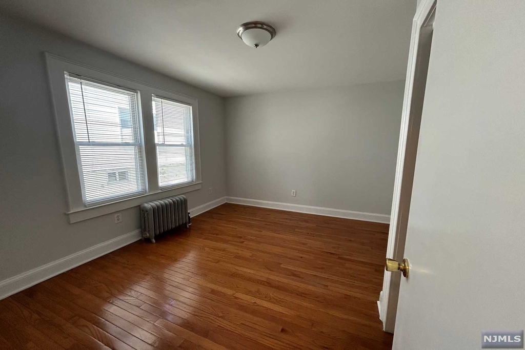 18 Lexington Avenue - Photo 9