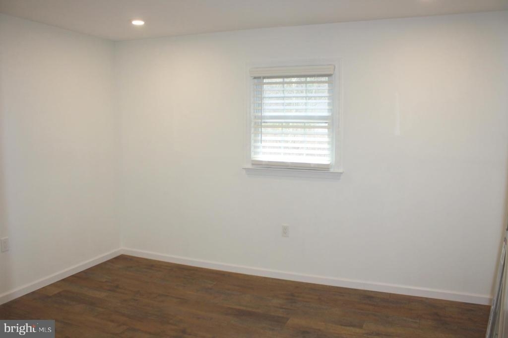 1311 Yardley Commons - Photo 5