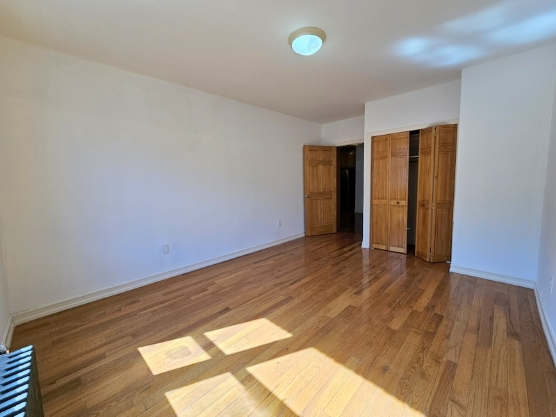 715 West 172nd Street - Photo 7