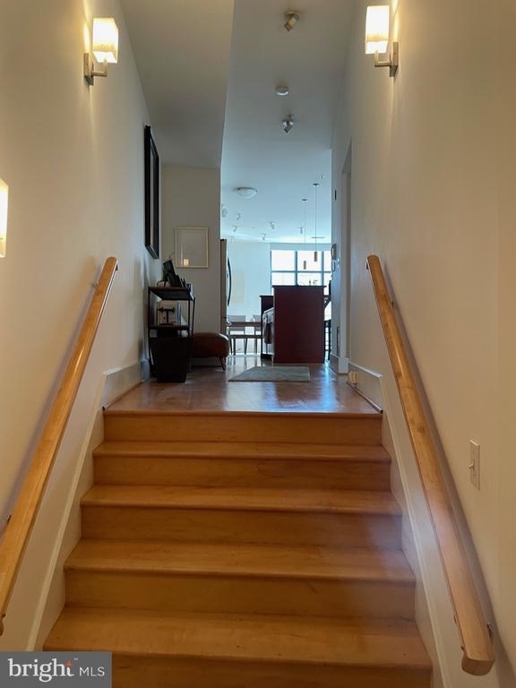 2109 10th St Nw - Photo 2