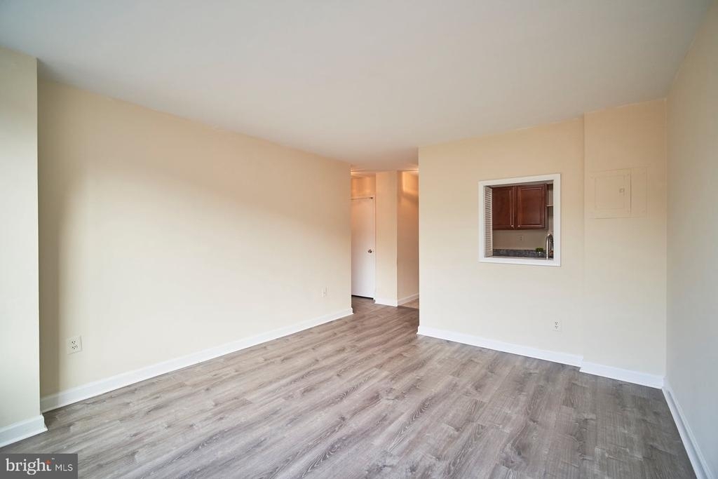 1111 Arlington Blvd - Photo 5