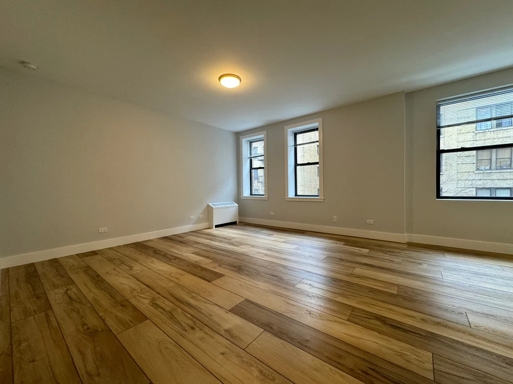 628 West 151st Street - Photo 0