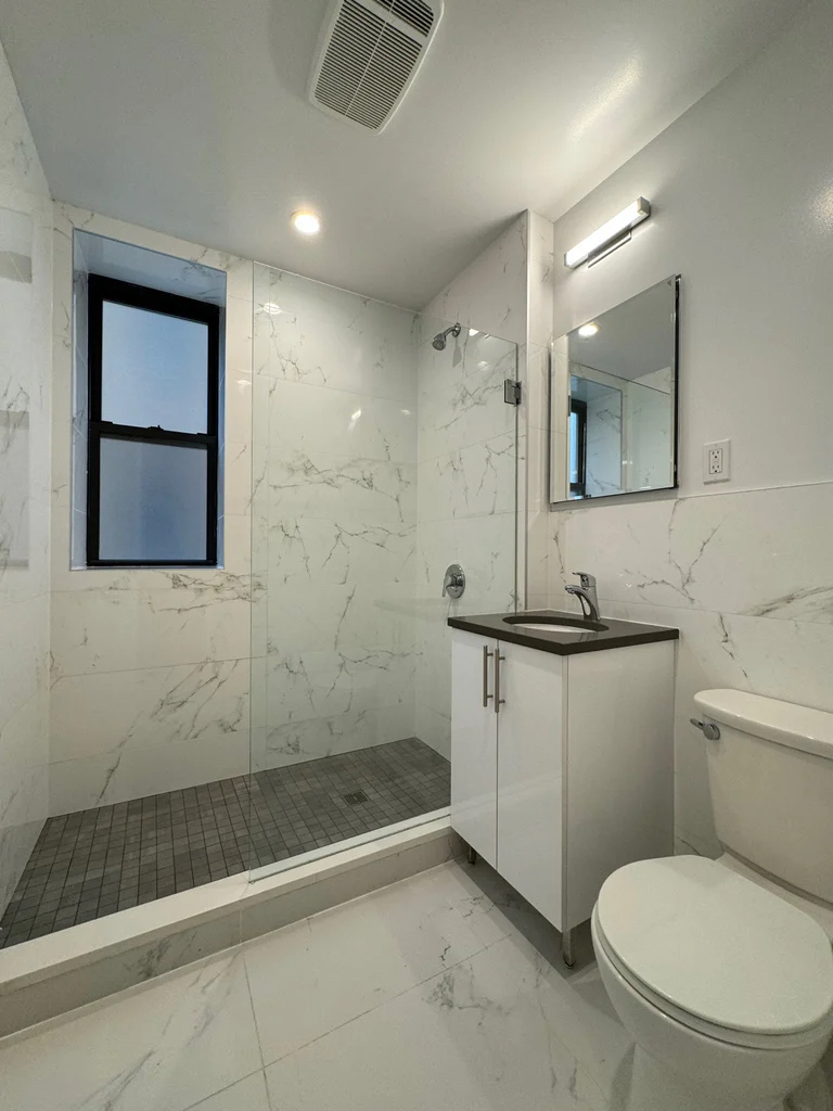 628 West 151st Street - Photo 7