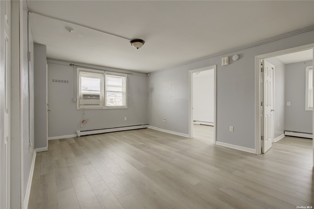 52 Maryland Avenue - Photo 2