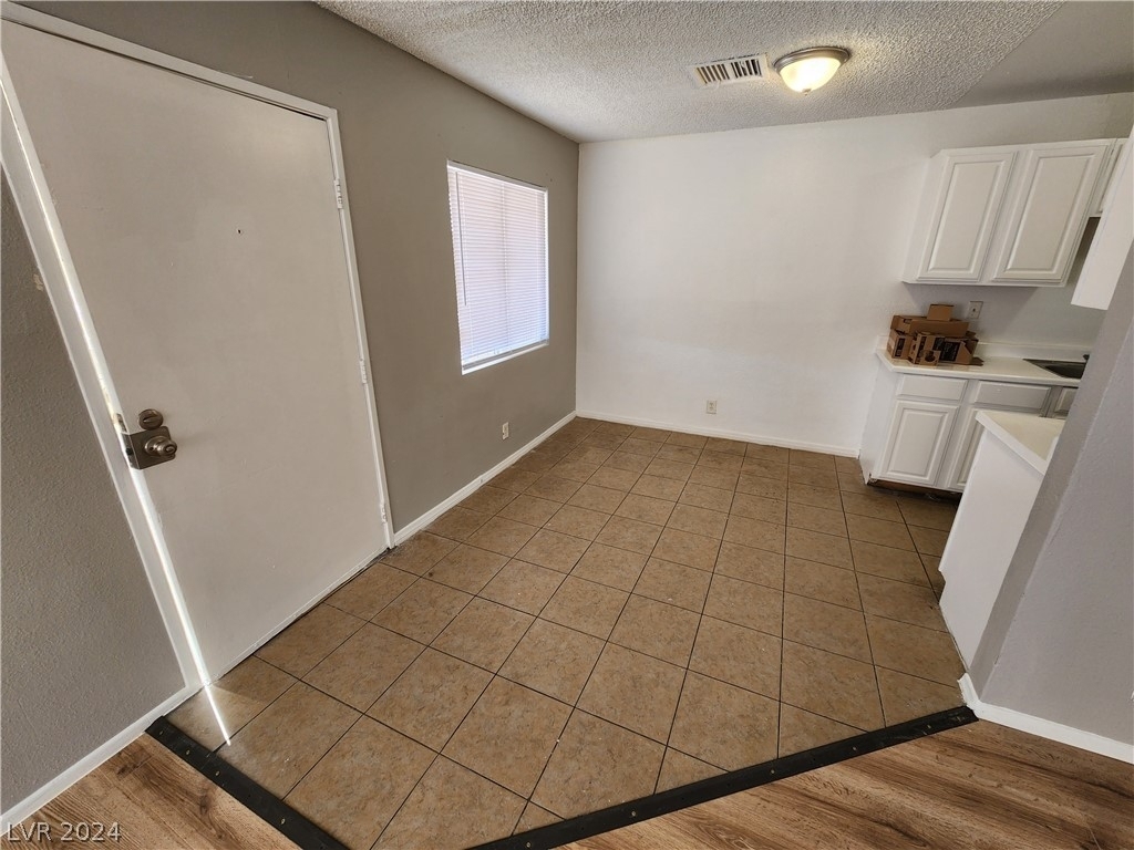 1705 Breckenwood Court - Photo 3