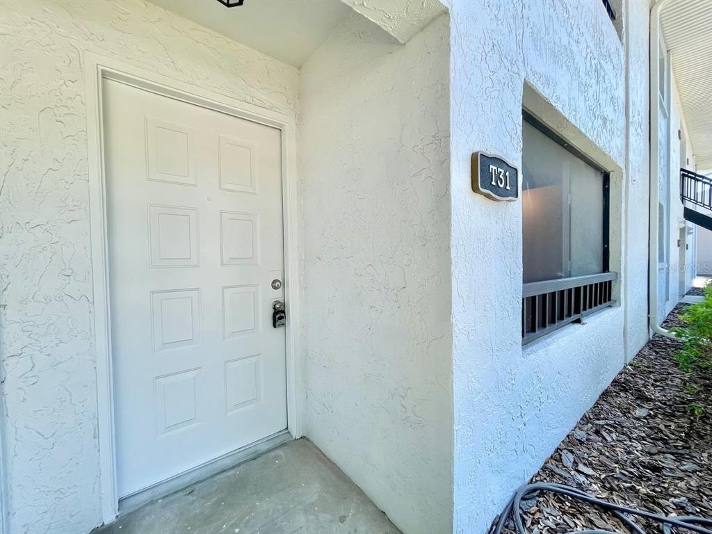 4508 S Oak Drive - Photo 1