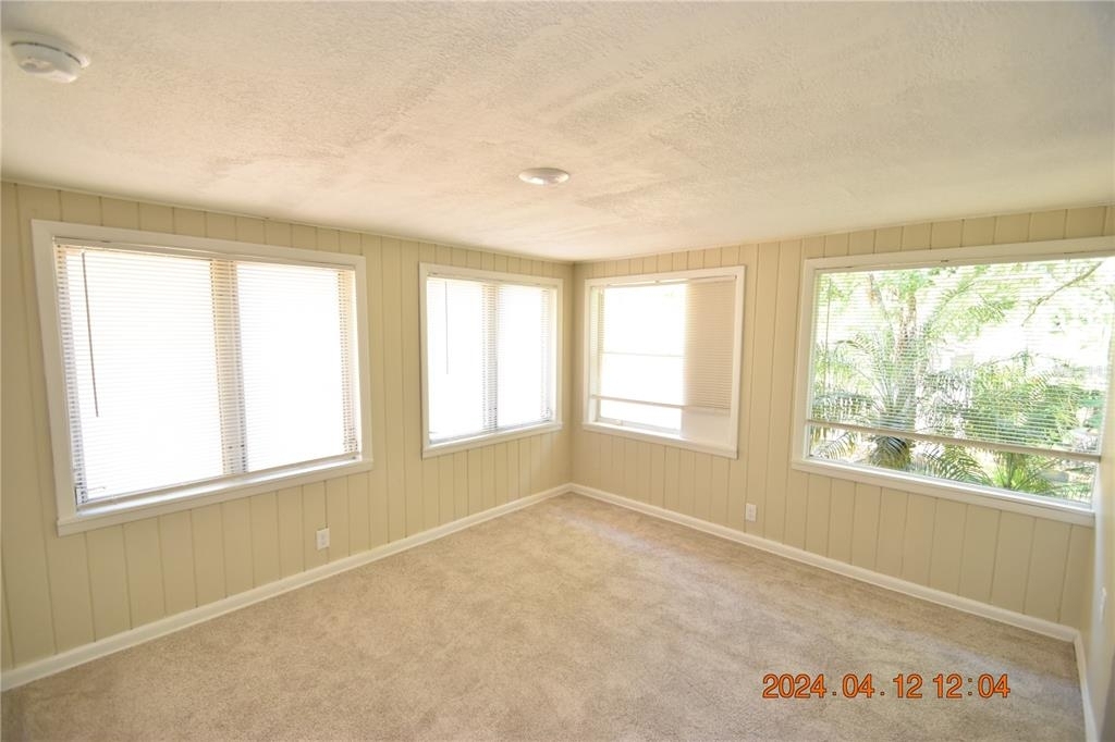 1220 E Crenshaw Street - Photo 12