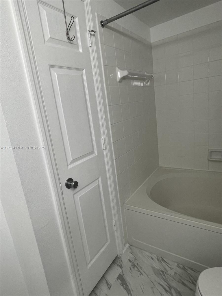 215 Sw 117th Ter - Photo 25