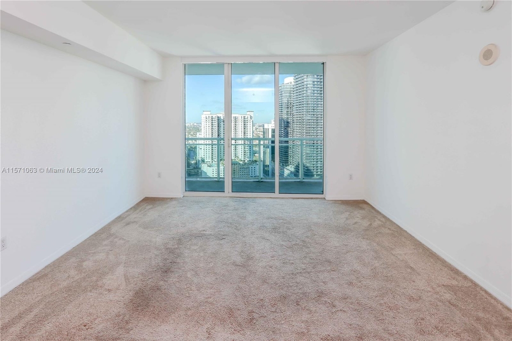 951 Brickell Ave - Photo 7