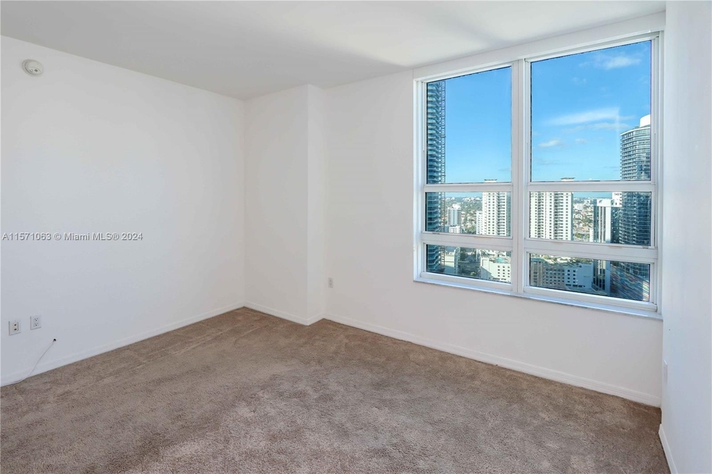 951 Brickell Ave - Photo 12