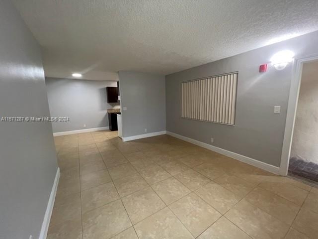 2900 Ne 17th Ave - Photo 4