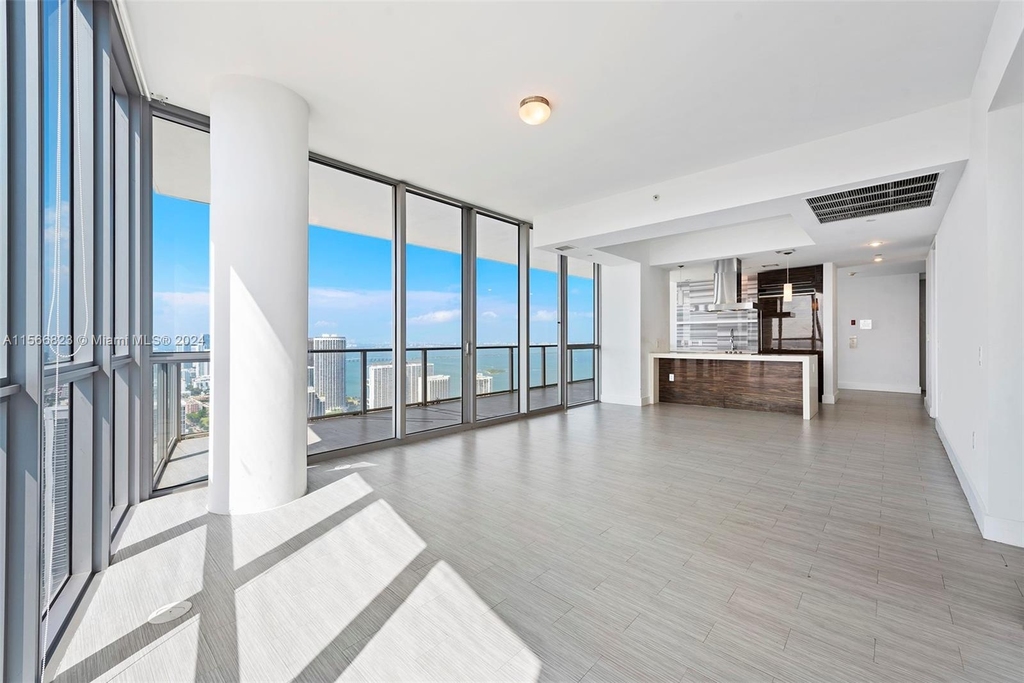 1100 Biscayne Blvd - Photo 0