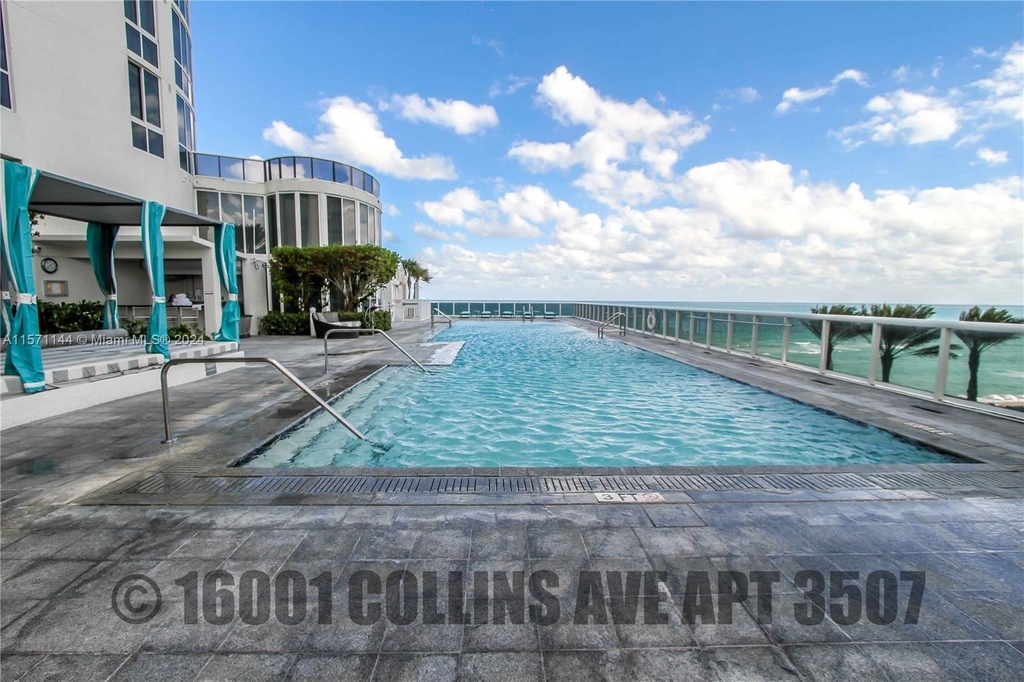 16001 Collins Ave - Photo 32