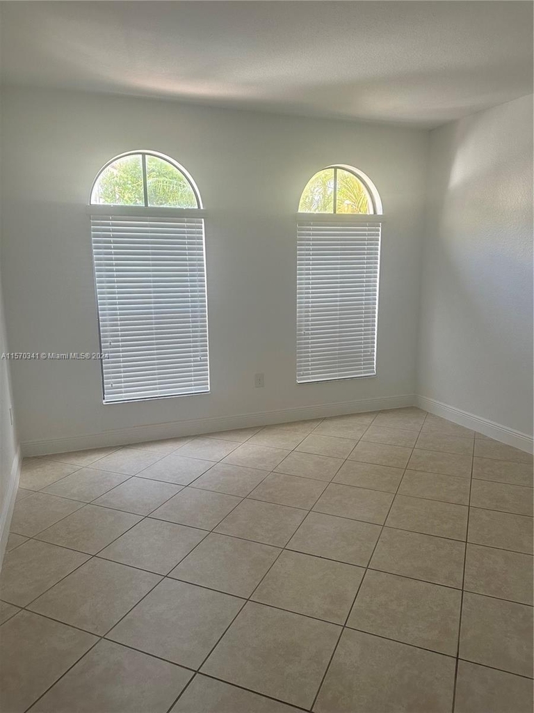10371 Nw 30th Ter - Photo 22