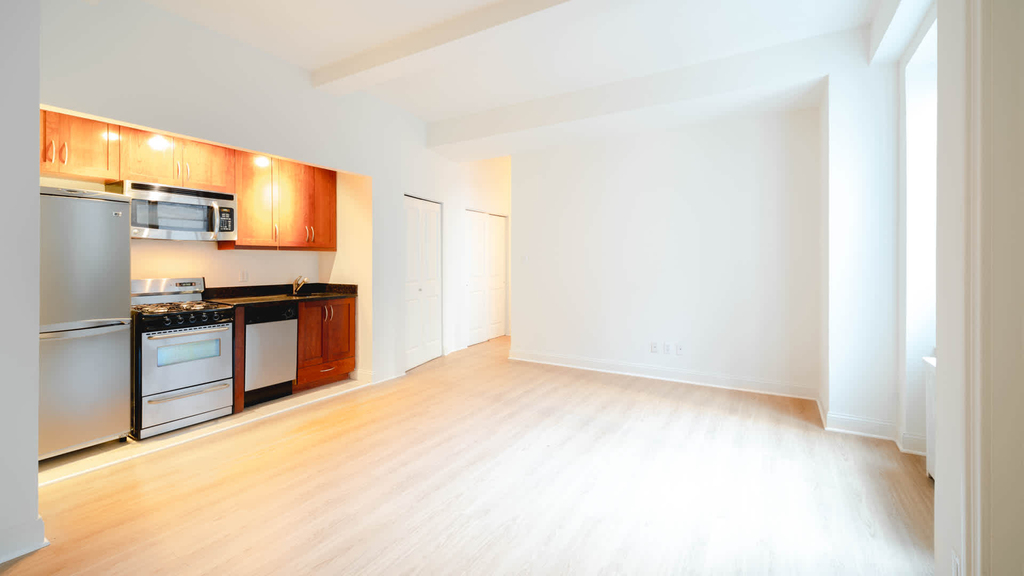 228 West 71st Street - Photo 9