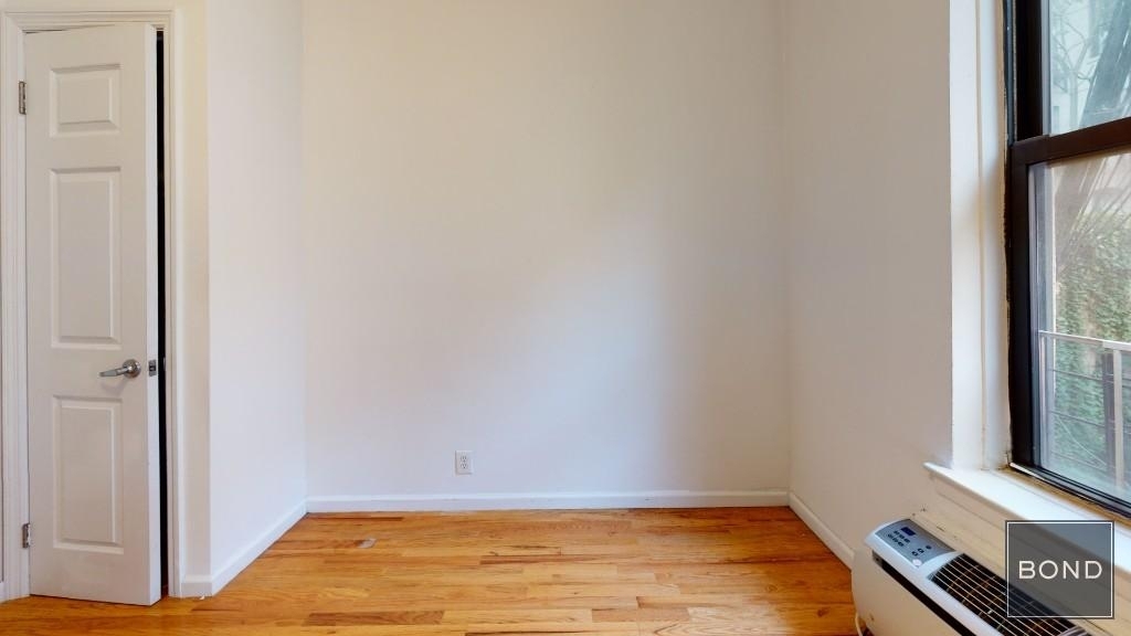 334 East 93 Street - Photo 5