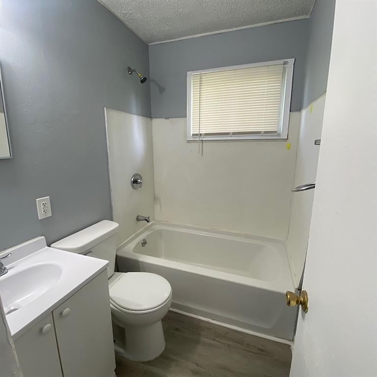 2933 N Gladstone Avenue - Photo 7