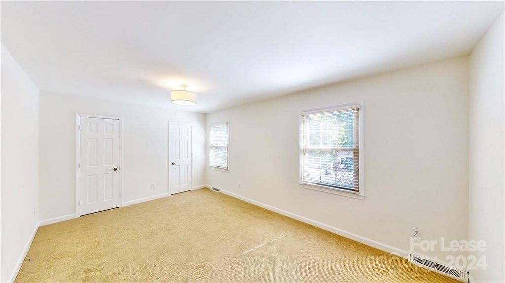 6810 Rosemary Lane - Photo 26