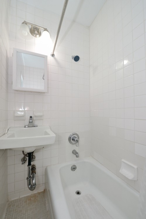 331 East 33rd Street - Photo 13