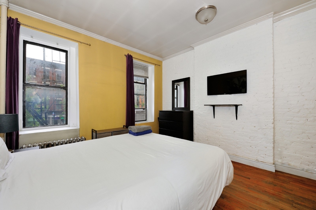 536 Ninth Avenue - Photo 10