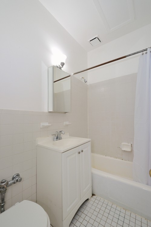 354 East 77th Street - Photo 9