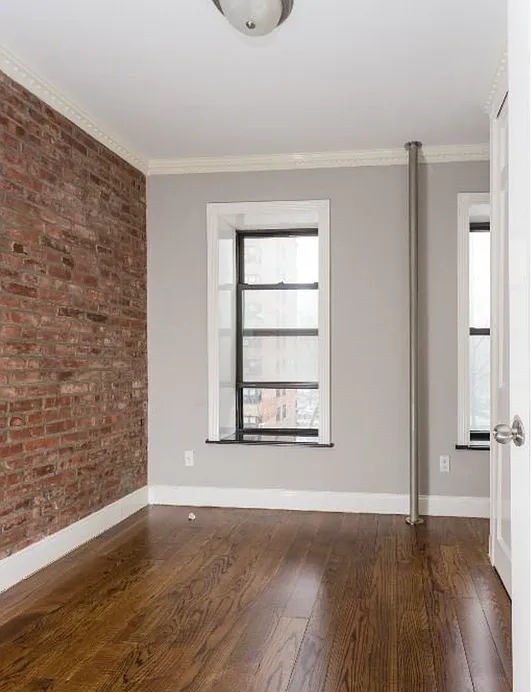 314 East 106th Street - Photo 2