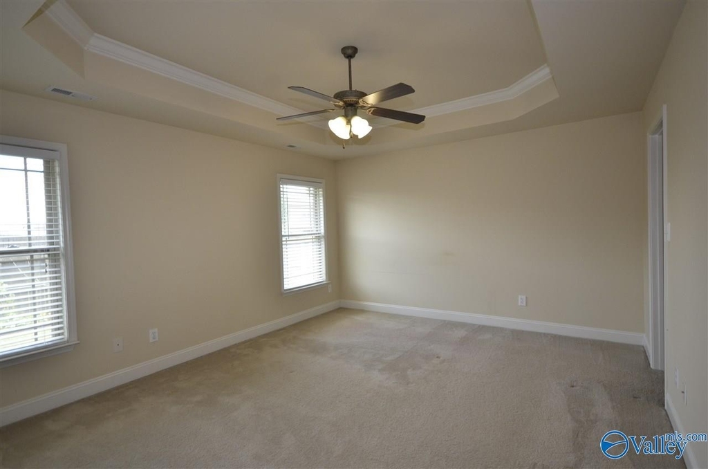 147 Grantham Circle - Photo 11