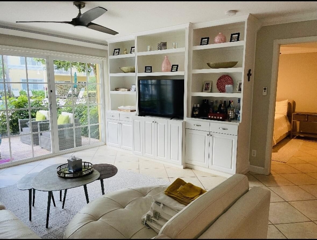 1501 E Broward Boulevard - Photo 1