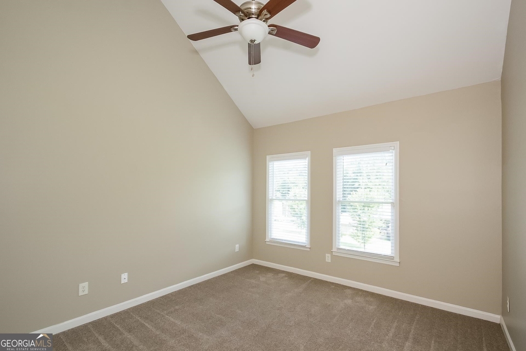 3124 Green Valley Drive - Photo 8