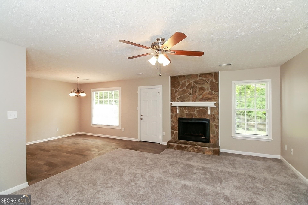 1272 Lori Ann Way - Photo 2