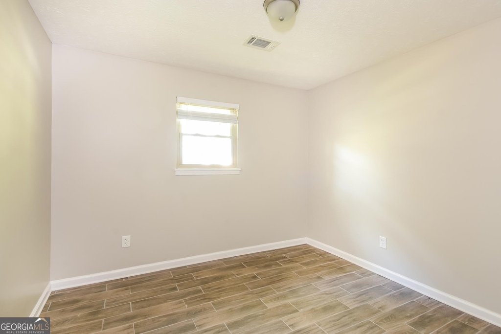 1503 Evelyn Drive - Photo 11