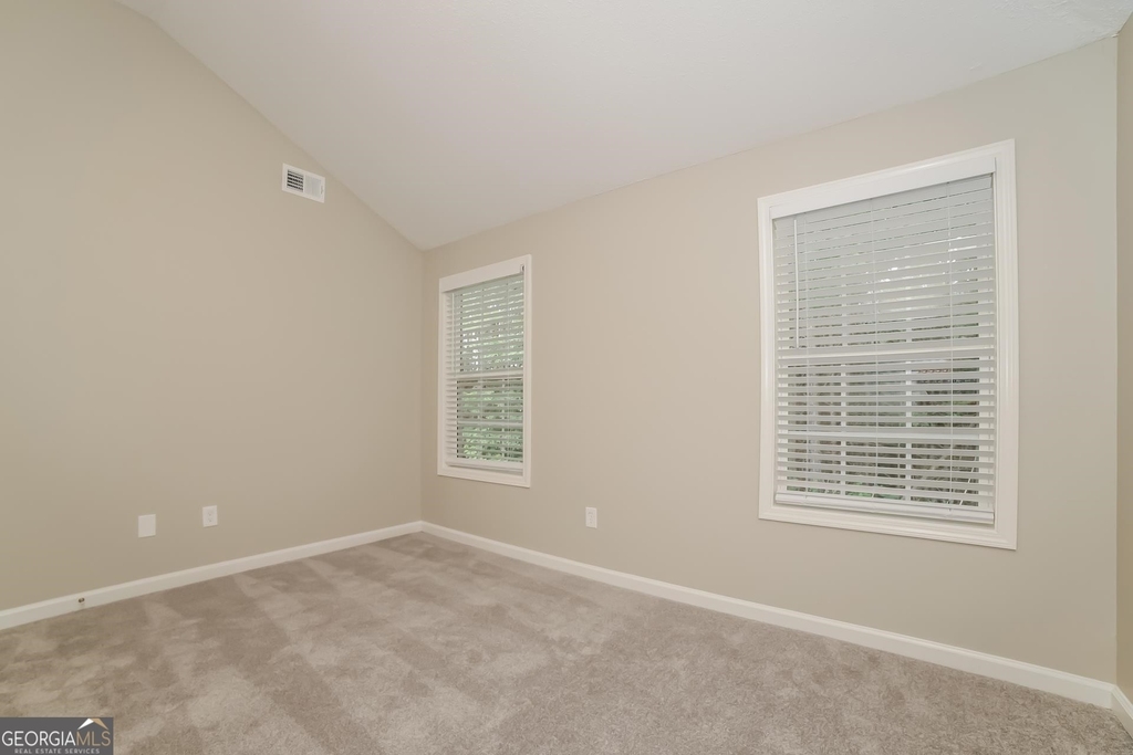 5880 Raventree Court - Photo 9