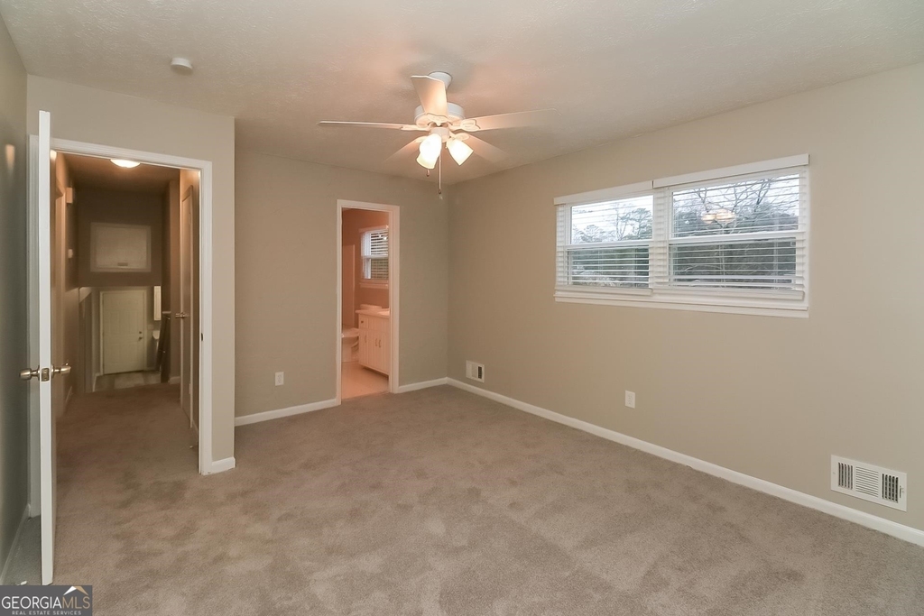 7323 Bluestone Drive - Photo 10