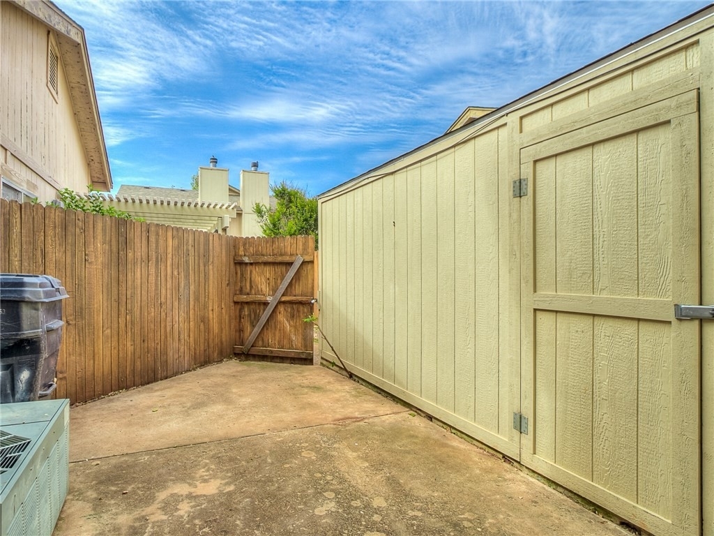 9744 Hefner Village Boulevard - Photo 8