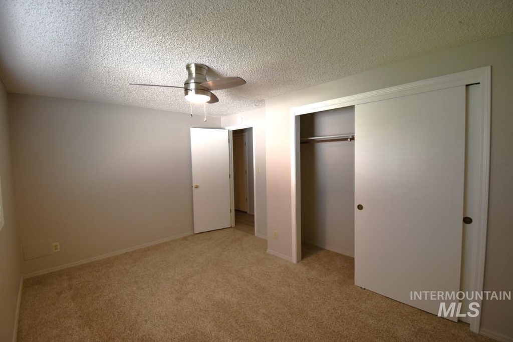 215 E Mango - Photo 20